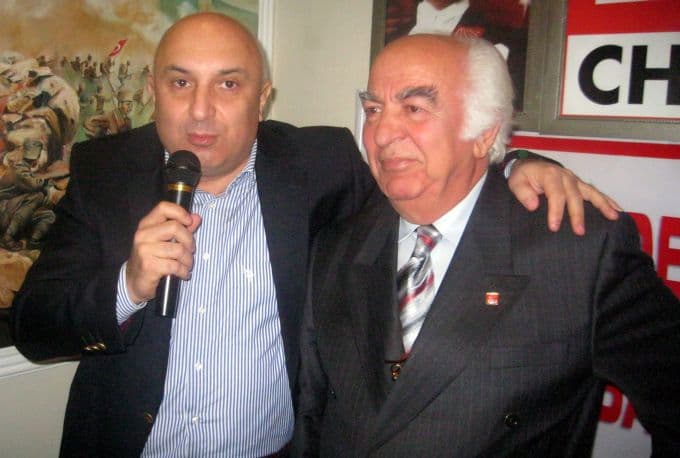 CHP'nin Türkiye'deki ilk aday adayı