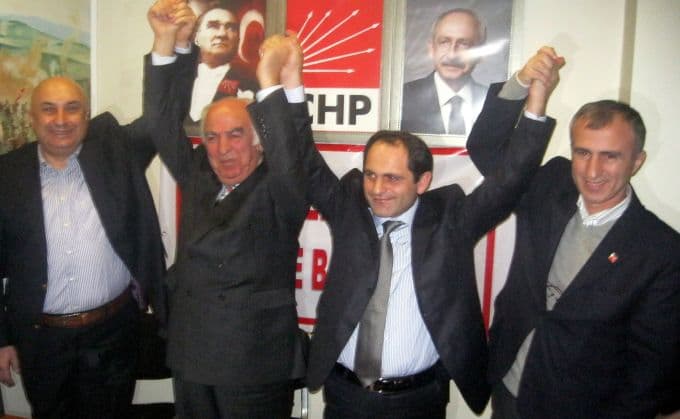 CHP'nin Türkiye'deki ilk aday adayı