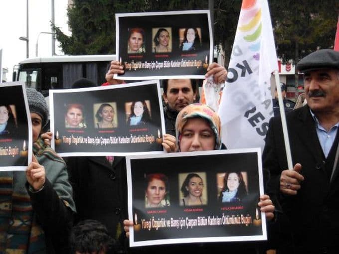 Paris'te öldürülen 3 PKK'lı için Sakarya'da protesto!