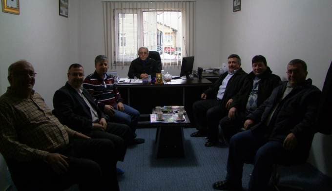 Geyve Kültür Derneği'nde fikir alışverişi