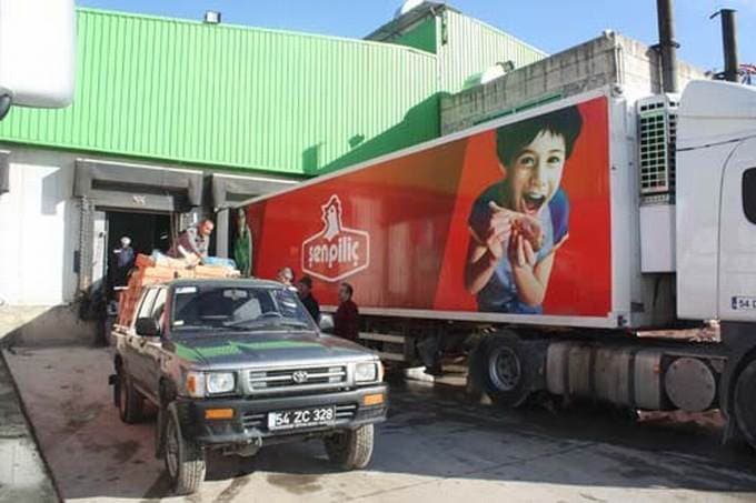 Yaban hayvanlarına 2 ton yem atıldı