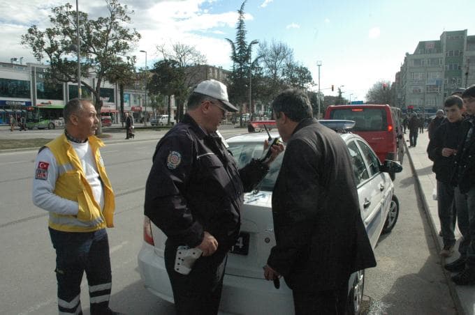Hasta almaya giden ambulans kaza yaptı