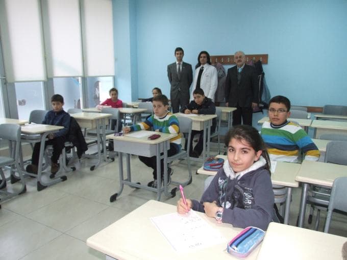 Öğrencilerden STS'ye büyük ilgi