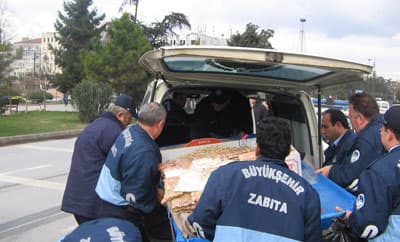 Zabıtalar İş Başında
