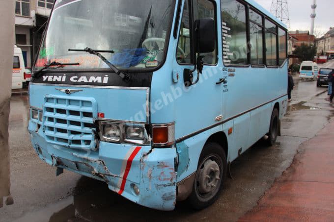 Modern Sanayi'de trafik kazası!