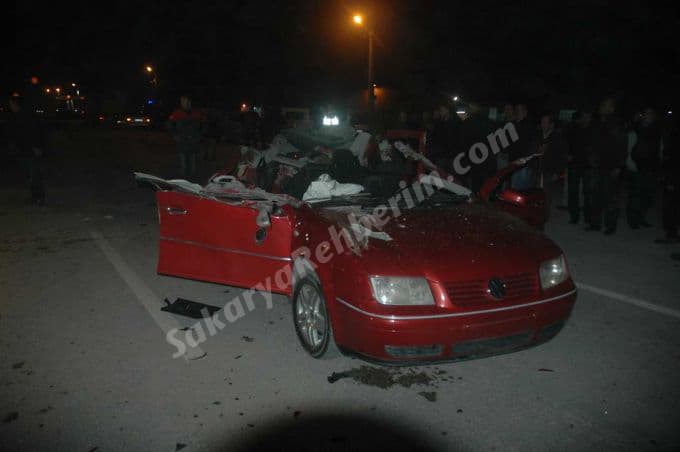Kepçe Otomobili Jilet Gibi Kesti