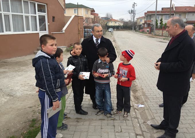 Vali Mustafa Büyük, okul inşaatlarını gezdi