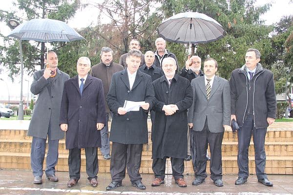 Özgürlük için Sakarya'dan 103 bin 250 imza