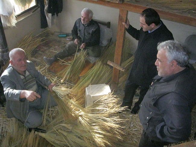 Ecevit Keleş, "AKP'yi süpüreceğiz"