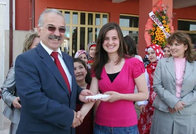 Yenikent Halk Eğitim İlk Mezunlarını Verdi