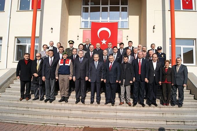 Vali Büyük, Aşıklar Köprüsü'nde