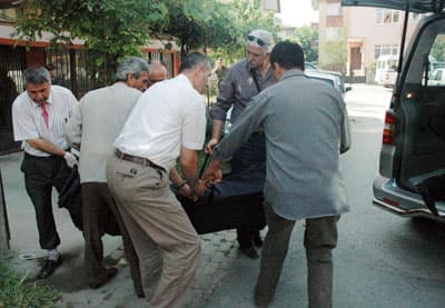 Uzman Çavuşun Tayin İntiharı