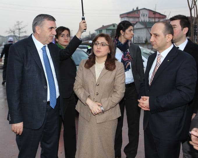 Bakan Şahin Eski Terminal alanını inceledi