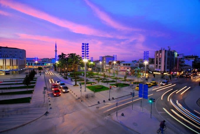Sakarya ışıl ışıl