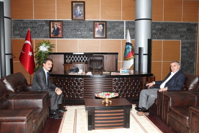 Başkan Toçoğlu, Yusuf Alemdar'ı tebrik etti