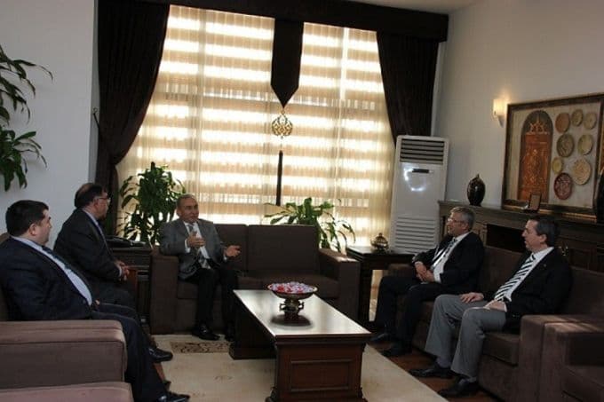 Düzce Valisi Sakarya'da