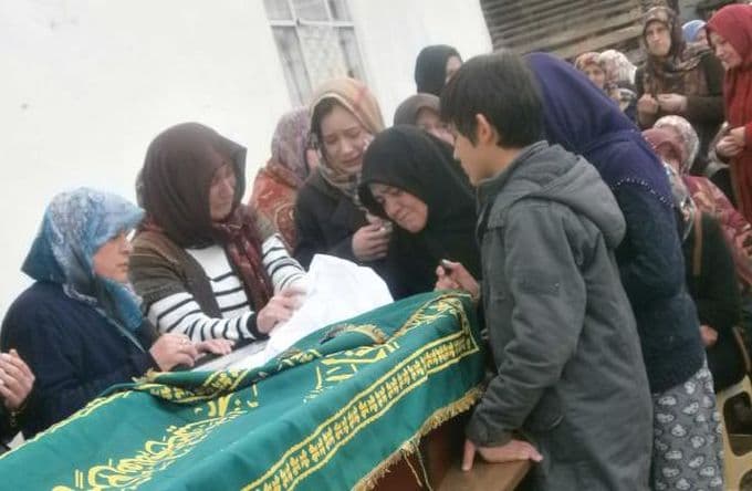 Akyazılı dönerci Almanya'da bıçaklandı!