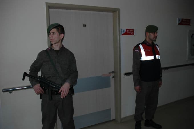 82 yaşındaki amca, yeğenini öldürdü!
