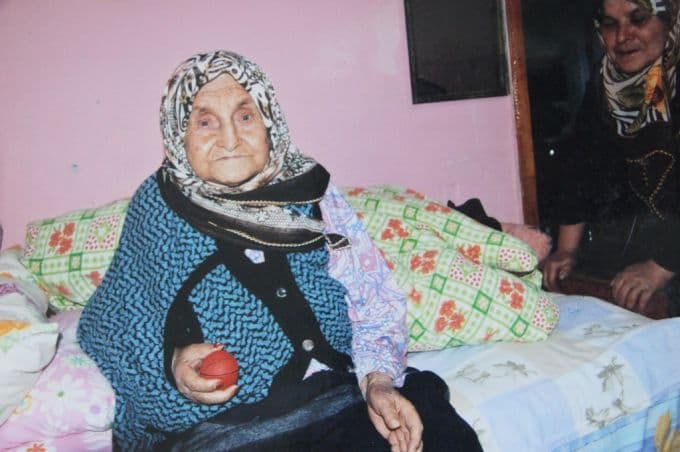 104 yaşındaki ninenin tam 50 torunu var