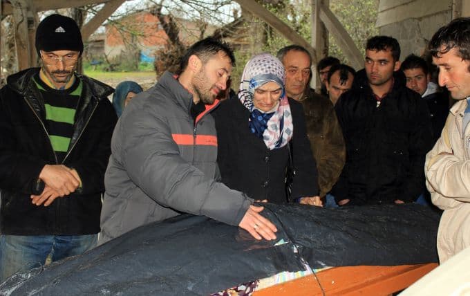 Hastane mikrobu yüzünden yaşam mücadelesi veriyor!