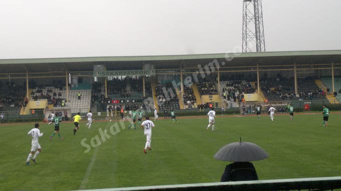 Sakaryaspor şeytanın bacağını kırdı