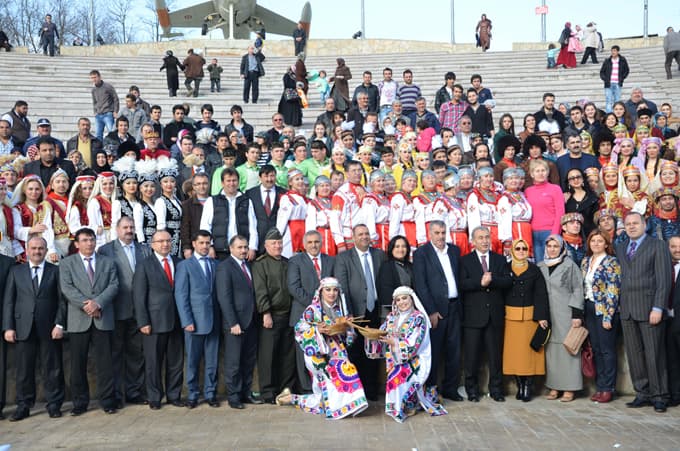 Hendek'te Nevruz Şöleni gerçekleşti
