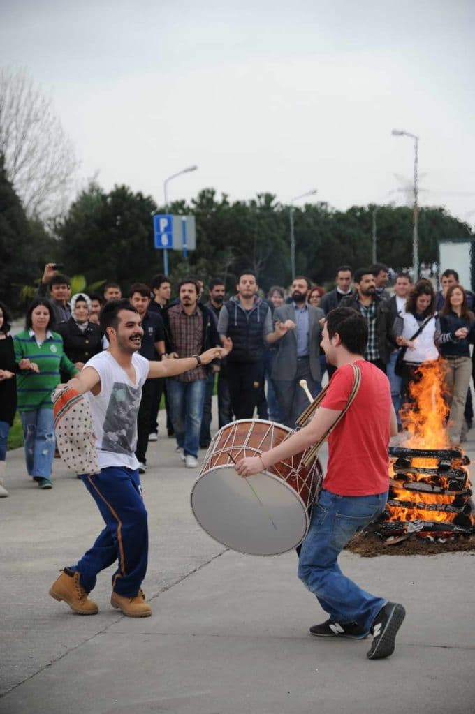 SAÜ'de Nevruz coşkuyla kutlandı
