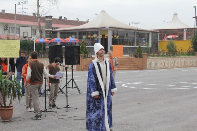 Öğrenciler gösterileriyle hayran bıraktı
