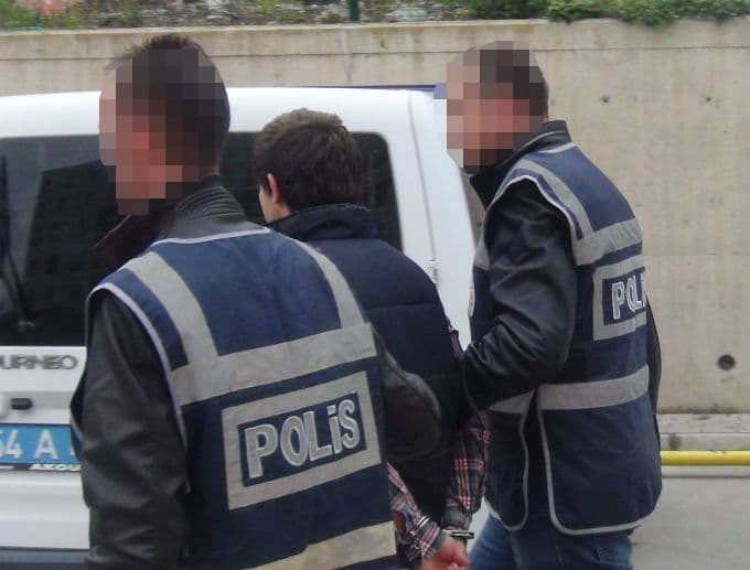 Dershane hırsızları yakalandı!