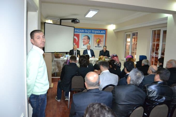 AK Parti Adapazarı Teşkilatı'ndan seçim çalışmaları