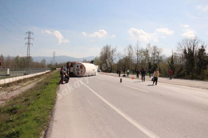 LPG yüklü tankerin altında ezilerek can verdi!