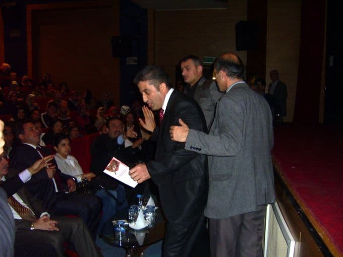 AKM'de provokasyon girişimi!