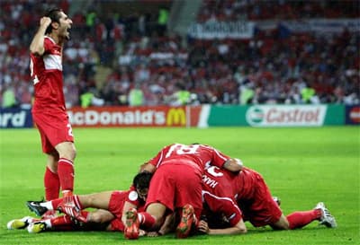 Çeyrek Finaldeyiz