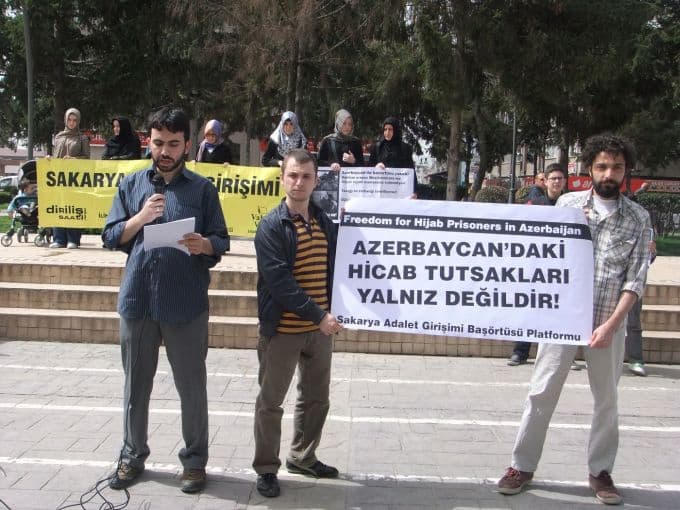 "Türkiye niçin hâla NATO üyesi?"