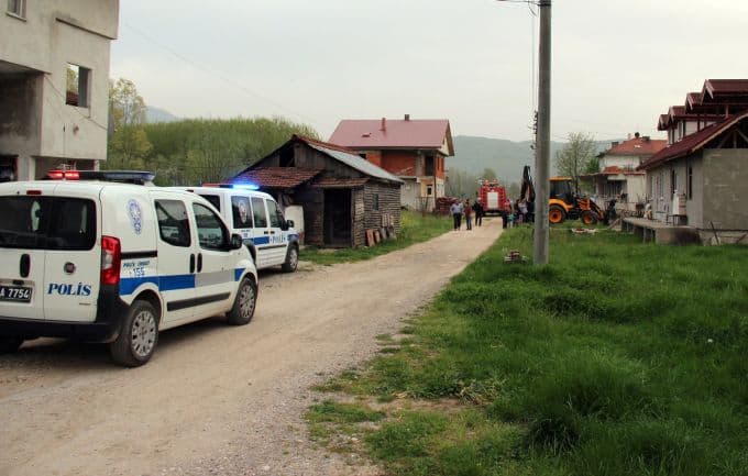 Çıkan yangına ilk müdahale komşulardan