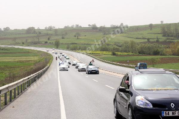 Otomobil severler en güzel modifiye aracı seçti