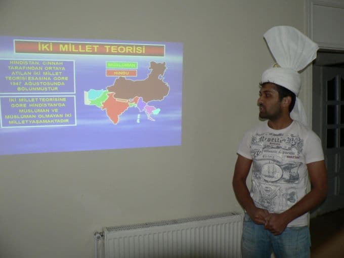 Pakistanlı öğrenci Sakarya'da ülkesini anlattı