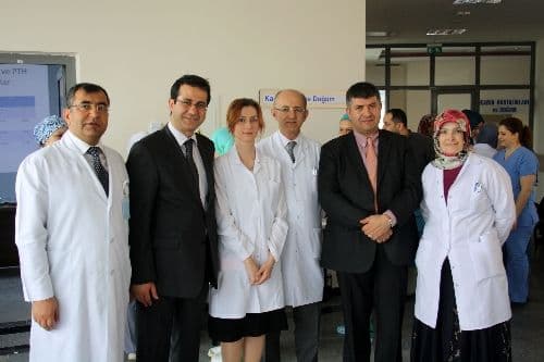 SAÜ Tıp Fakültesi, ilk uzman doktorunu mezun etti
