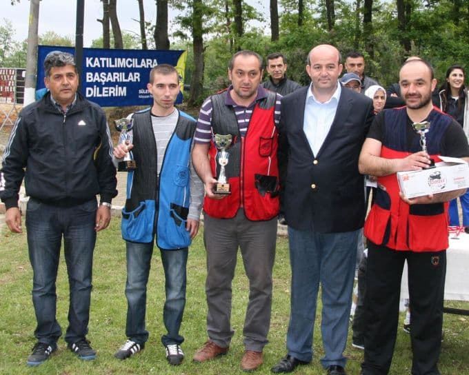 Sakaryalı avcılar hünerlerini sergiledi