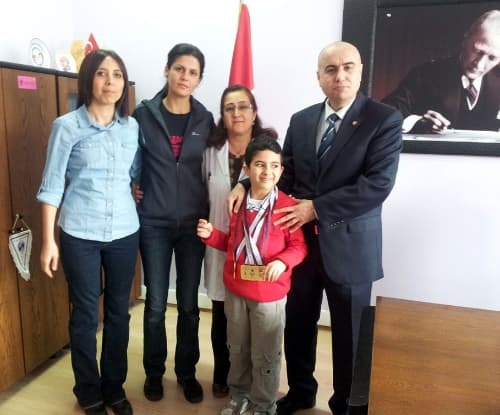 Otistik öğrenci 2 altın madalya kazandı