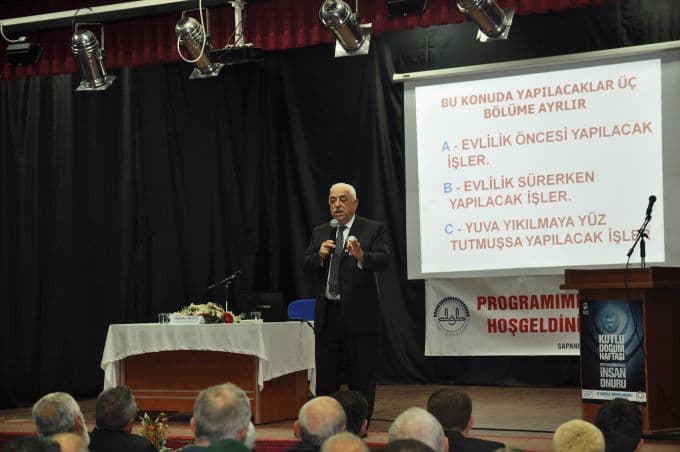 Sapanca'da Hz. Peygamber'in ahlakı anlatıldı