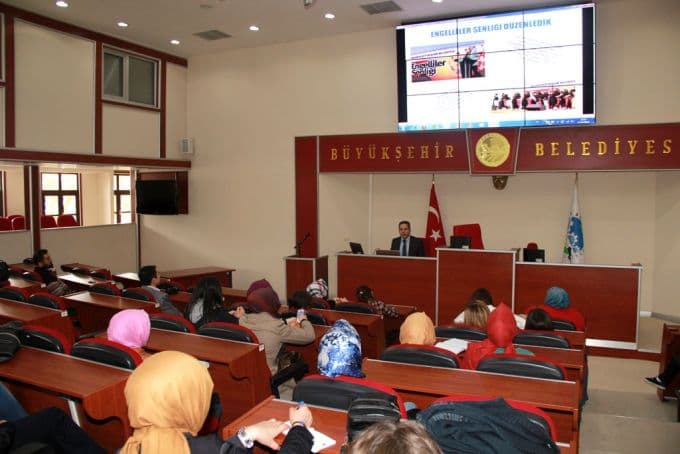 Yalova Üniversitesi öğrencileri Sakarya'da