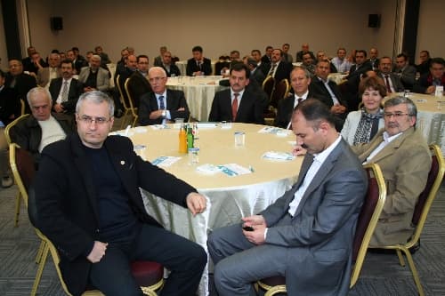 Sakarya'da konuşan gazeteci: Özal öldürüldü!