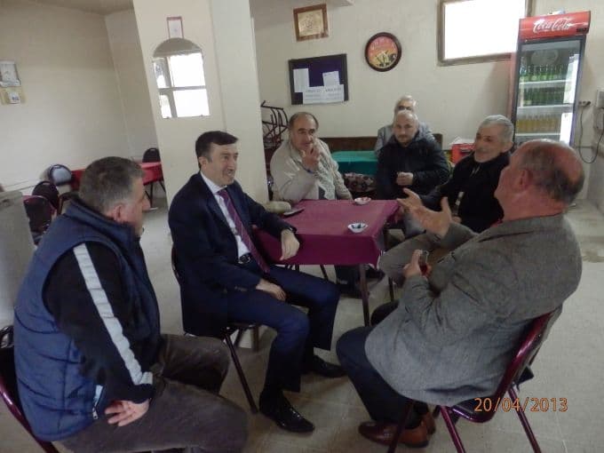 Geyveli ve Pamukovalı köylüler yollardan şikayetçi