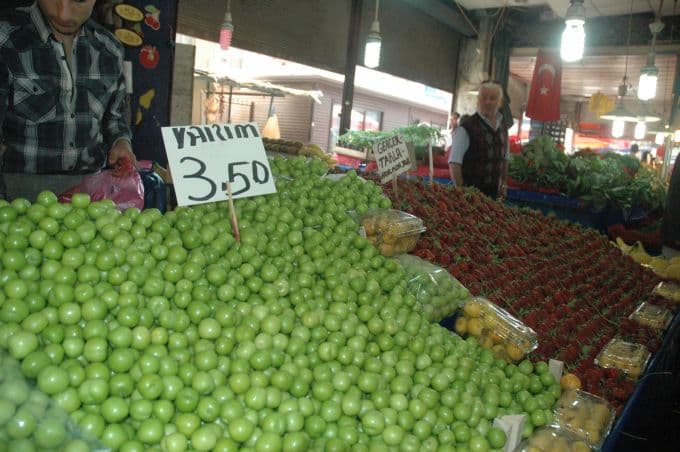 Hâldeki fiyatlardan kimse memnun değil