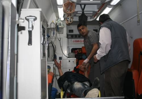 Kazadan sonra can pazarı kuruldu: 11 yaralı 1 ölü