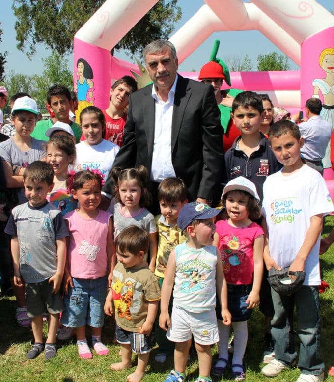 Çocuklar Kent Park'ta eğlendi