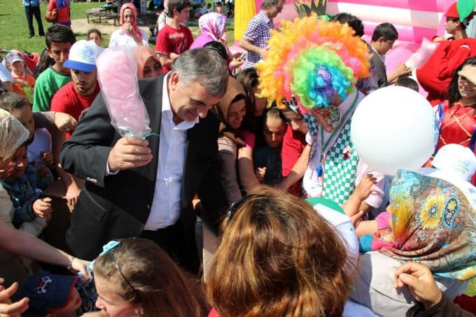 Çocuklar Kent Park'ta eğlendi
