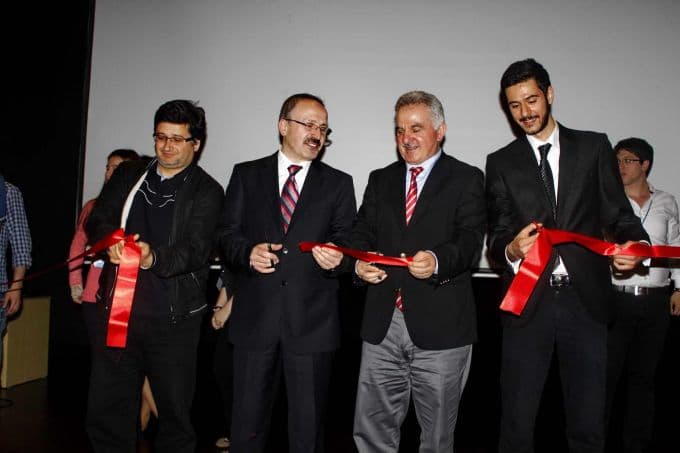 SAÜ'deki konferansta TÜBİTAK MAM Başkanı konuştu