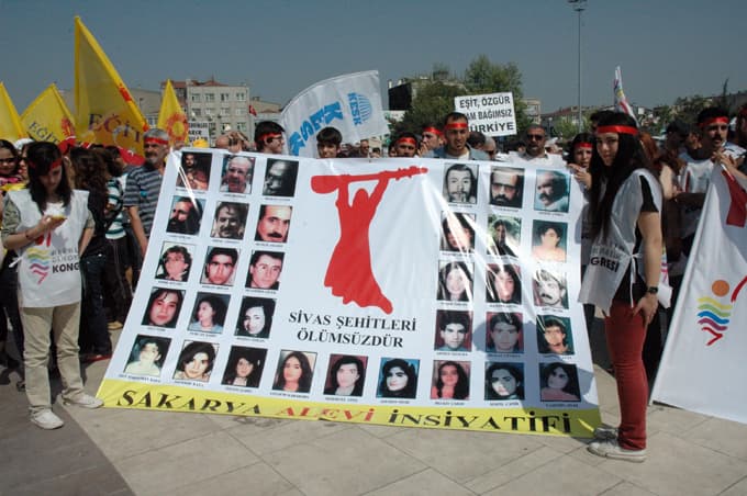 1 Mayıs kutlamasına Harb-İş Sendikası  damga vurdu